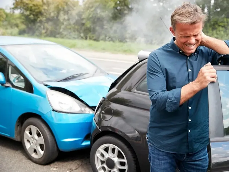 Auto Accident Care at DeSalvo Chiropractic in Novato