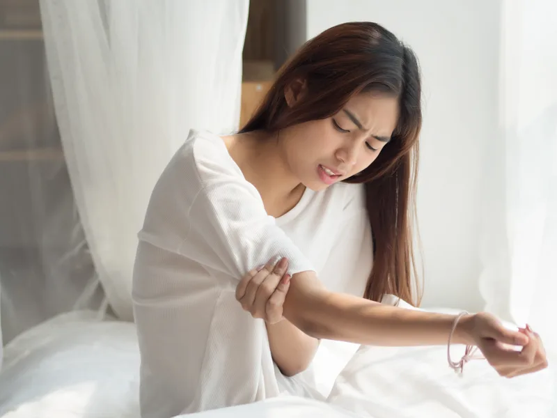 How DeSalvo Chiropractic treats elbow pain in Novato
