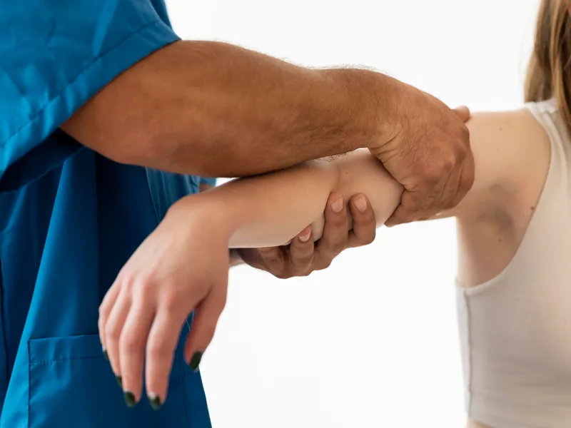 Chiropractic care for elbow pain at DeSalvo Chiropractic in Novato