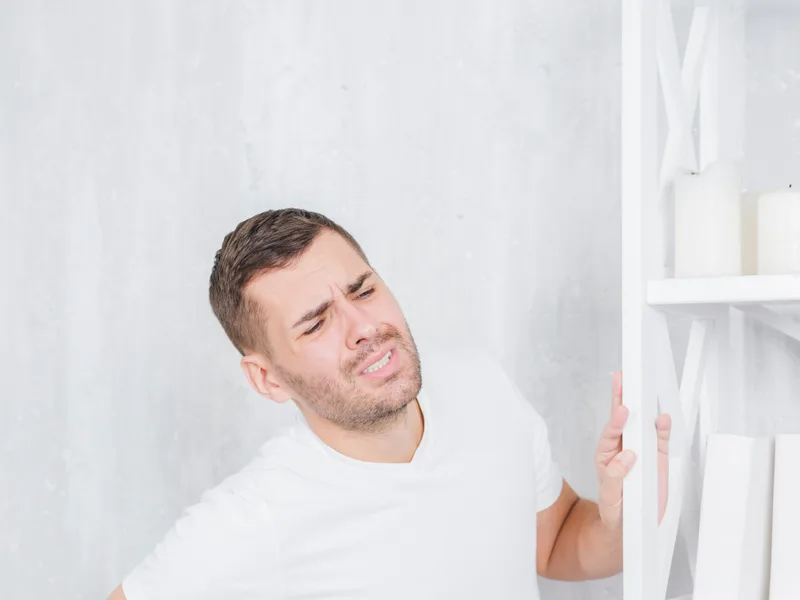 Chiropractic care for pinched nerve at DeSalvo Chiropractic in Novato